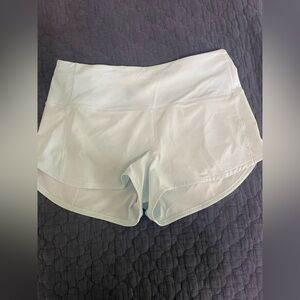 Lululemon speed up shorts 2.5 inch shorts size 8